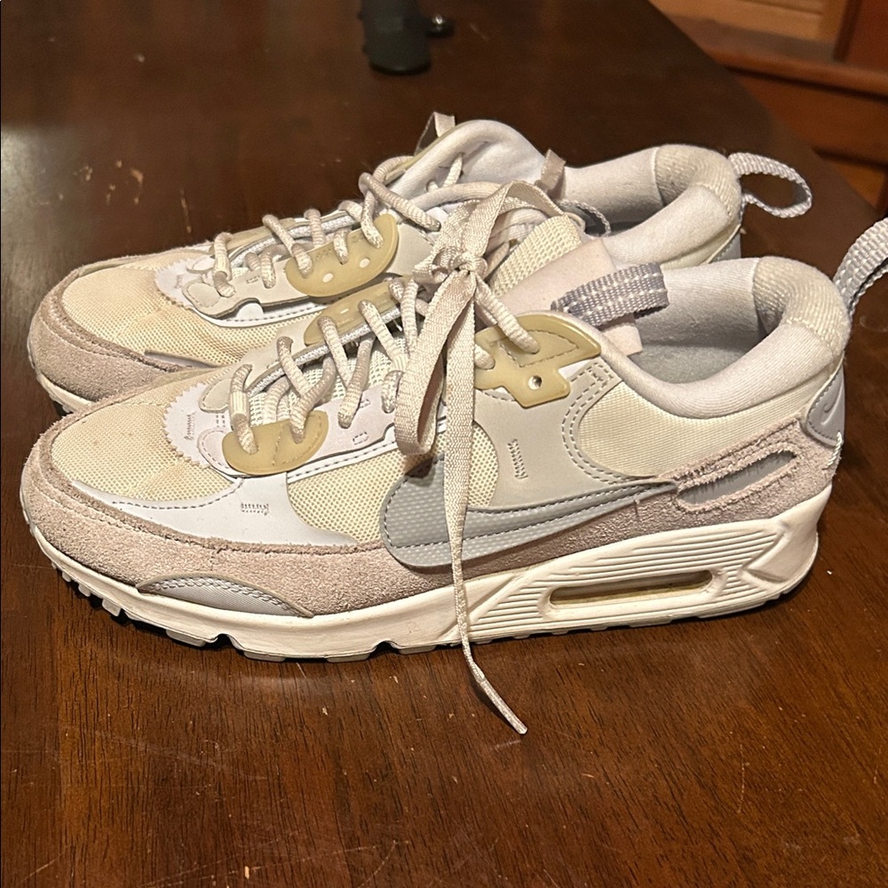 Nike Air Max Sneakers in Cream and Gray
